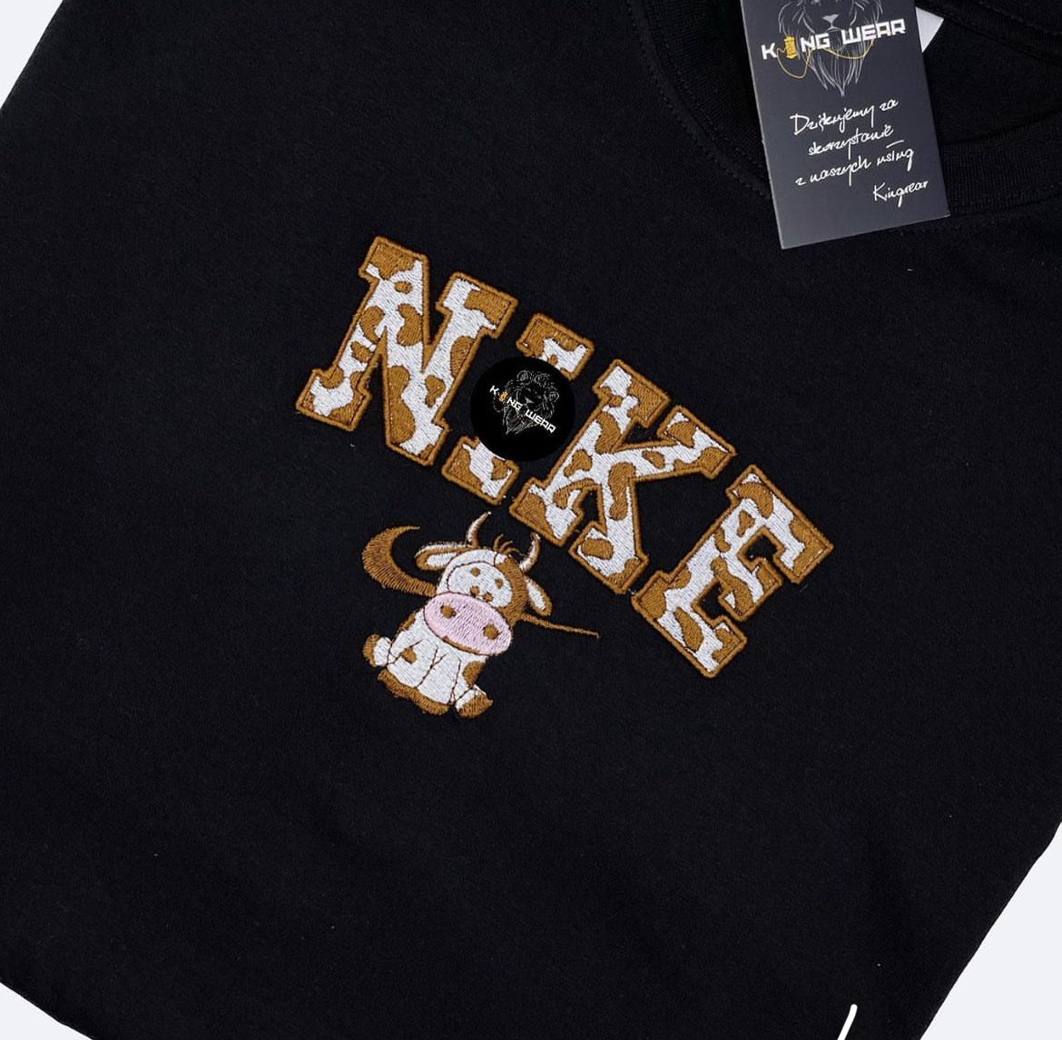 Koszulka z haftem krowy 🐮