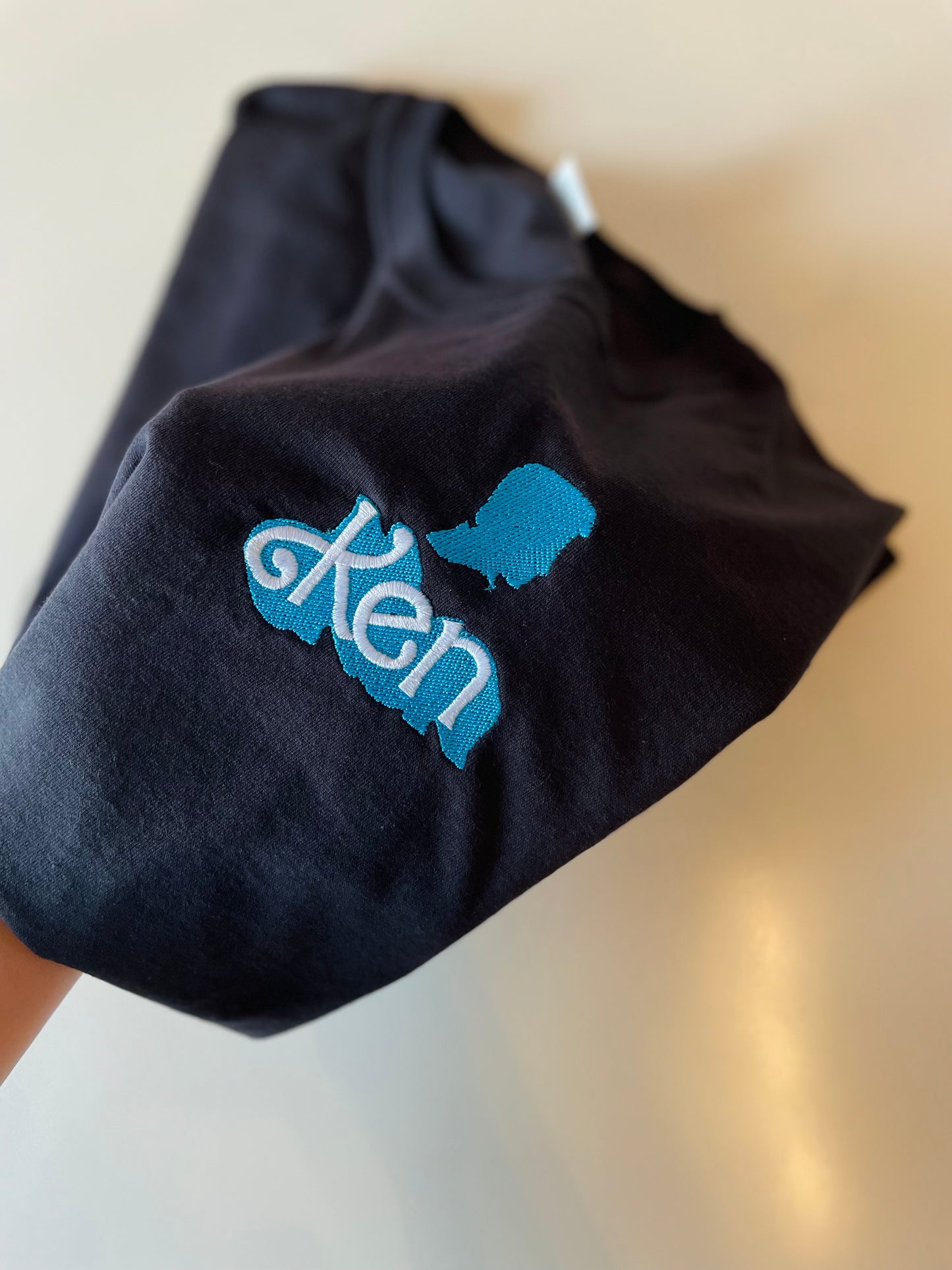 Koszulka z haftem Ken